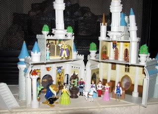 how much did it cost to build cinderellas castle