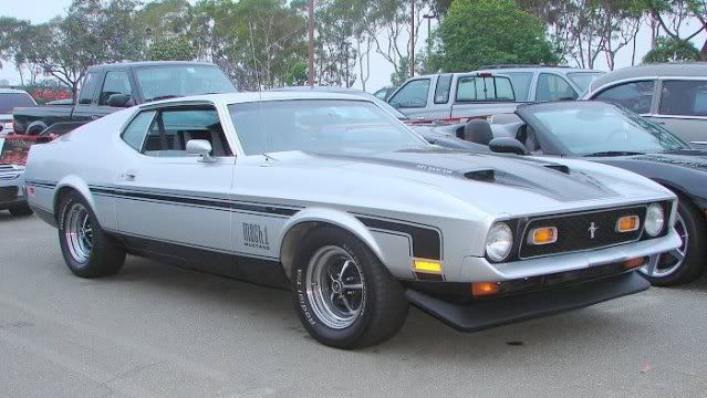 1971_ford_mustang_mach_1.jpg