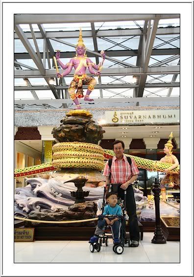 ทัวร์สงกรานต์ กรุงเทพฯ ฮ่องกง