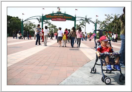 ทัวร์สงกรานต์ ฮ่องกง ดิสนีย์แลนด์ ตอนที่ 1