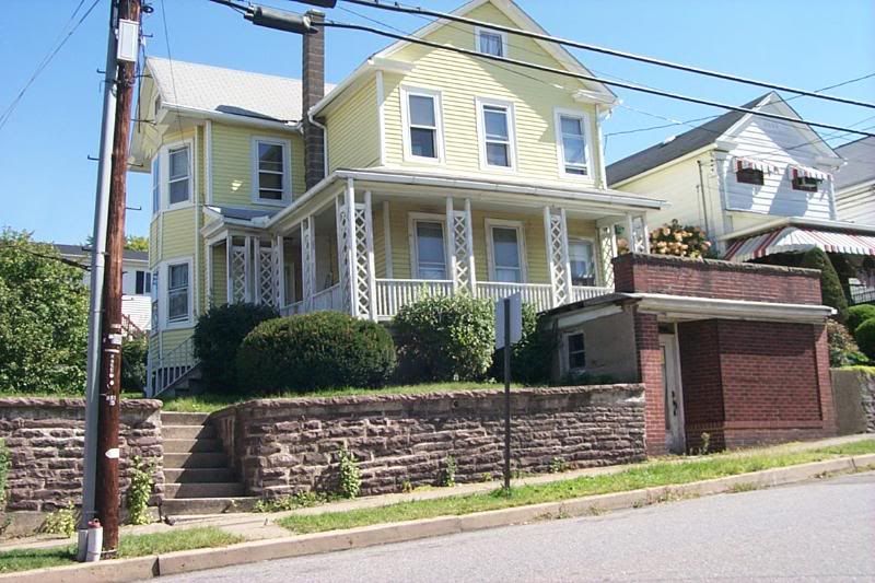 City of Nanticoke Photo Tour (Philadelphia, Scranton houses