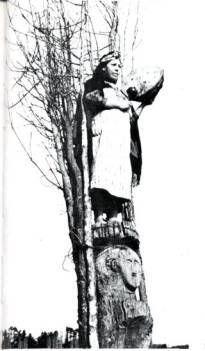 Mapuche Machi in World Tree