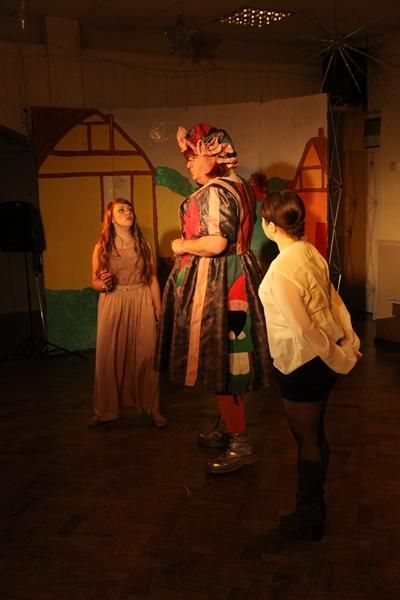  photo TheSnowQueen201310_zpse98787f2.jpg