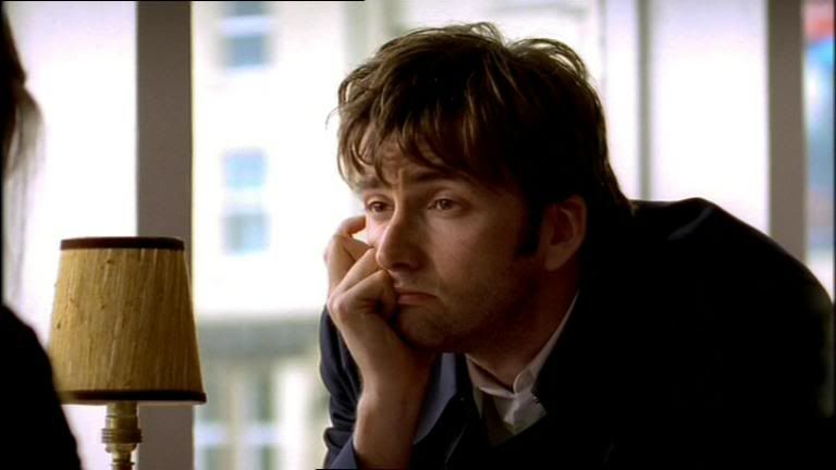 http://i127.photobucket.com/albums/p148/AngelSnctuary/david%20tennant/abh.jpg