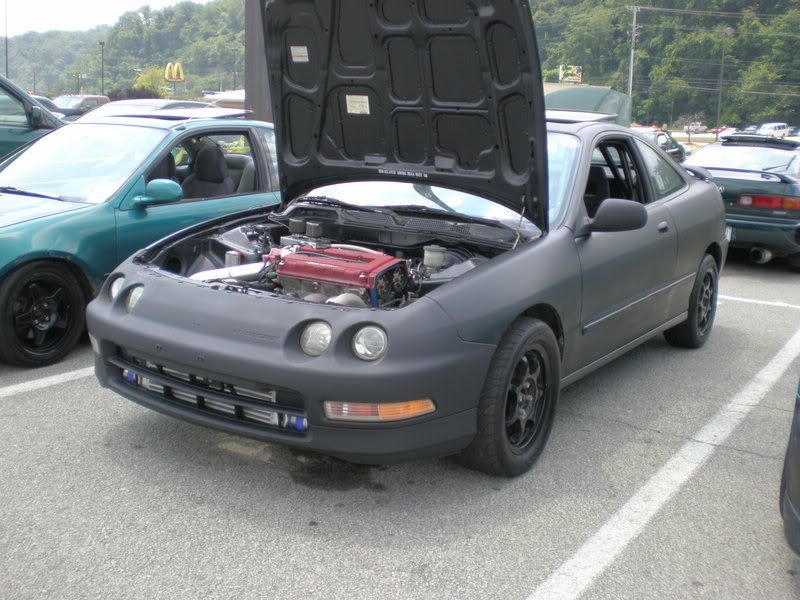 http://i127.photobucket.com/albums/p153/Jtro15/Honda-Tech%20Meet%2008/P7190022.jpg