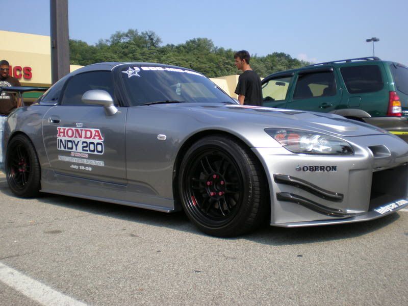 http://i127.photobucket.com/albums/p153/Jtro15/Honda-Tech%20Meet%2008/P7190032.jpg