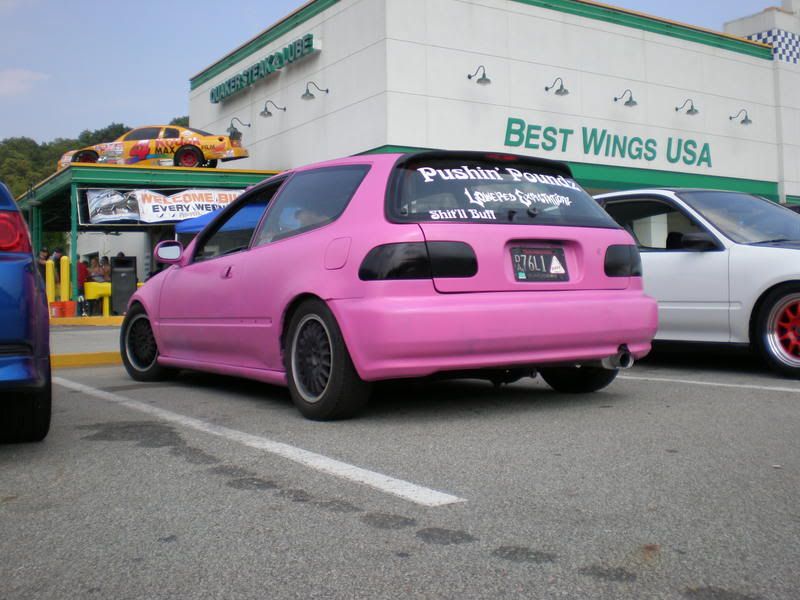 http://i127.photobucket.com/albums/p153/Jtro15/Honda-Tech%20Meet%2008/P7190035.jpg