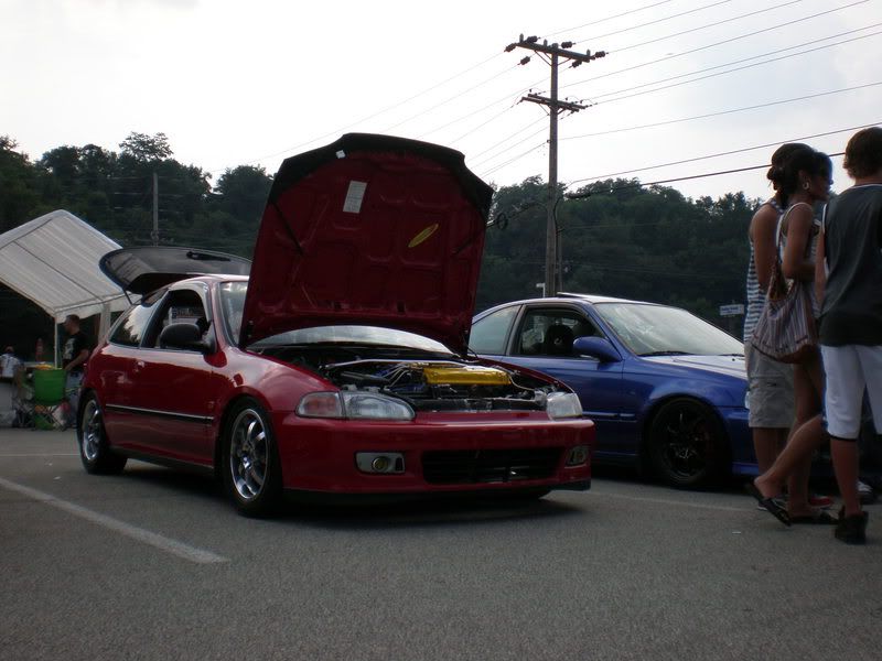 http://i127.photobucket.com/albums/p153/Jtro15/Honda-Tech%20Meet%2008/P7190039.jpg