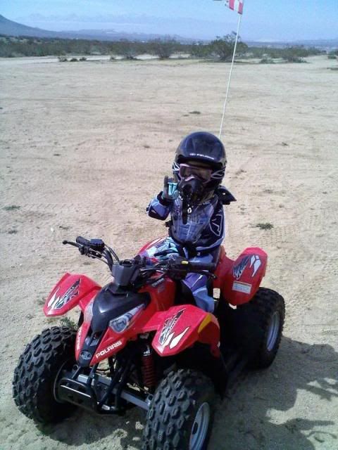 IMAGE: http://i127.photobucket.com/albums/p154/Valeri-lynn/haleyriding.jpg