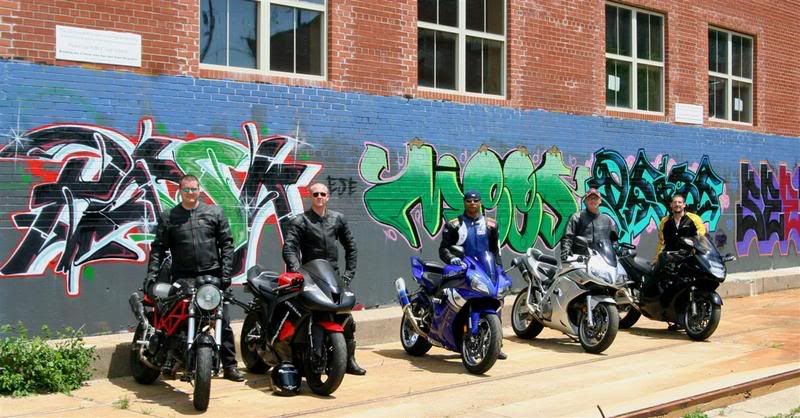 IMAGE: http://i127.photobucket.com/albums/p154/keithaba/Group1.jpg