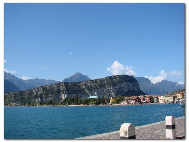 Photobucket - Video and Image Hosting