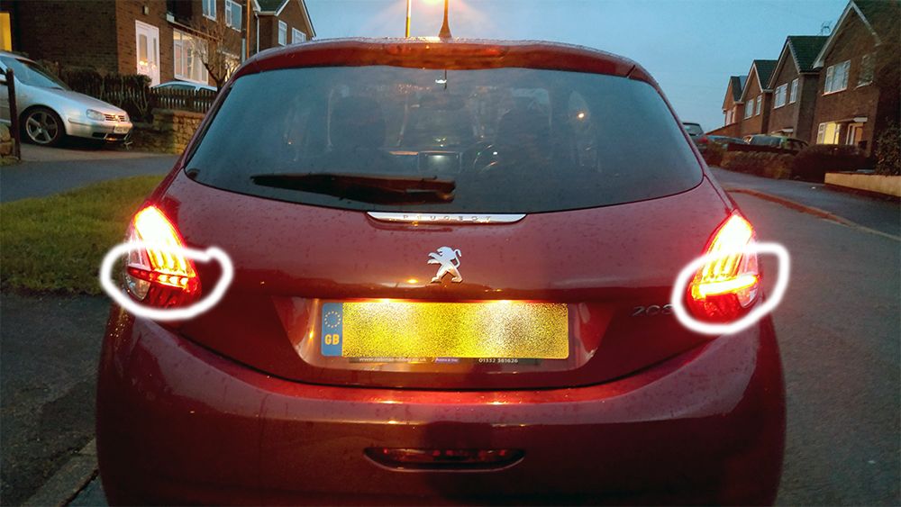 Rear light issue Peugeot 208 Forums