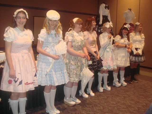 Sakuracon lolita panel pictures: egl â€” LiveJournal